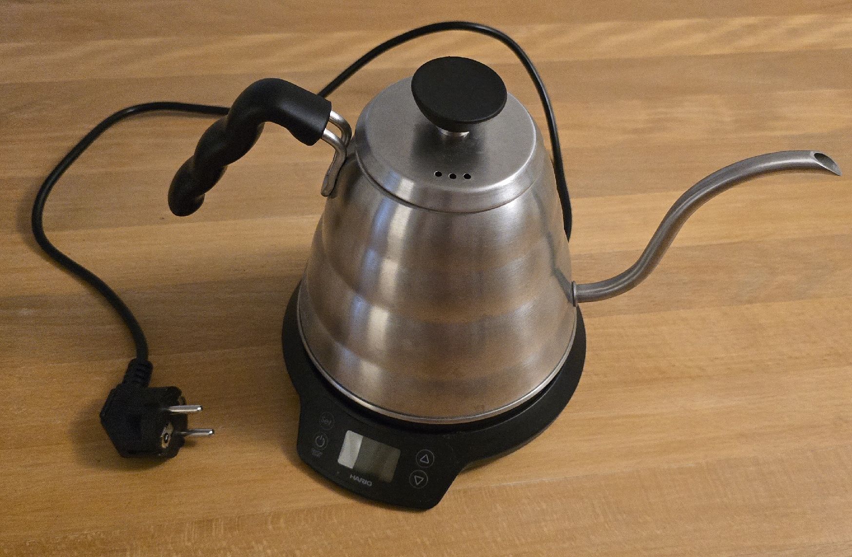 Hario Bollitori: Hario Electric Kettle BuonoN V60 Power Temperature Control – Usato da Buchs SG venduto da rei_7j5l