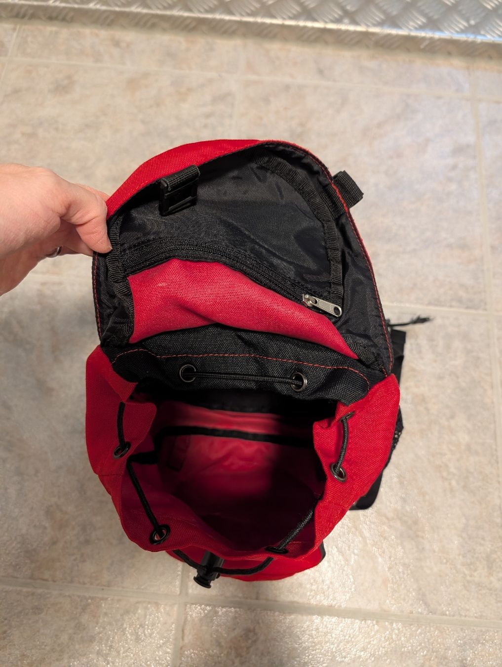 Deuter Zaini: Kinderrucksack Deuter – Usato da Reigoldswil venduto da sunneschien09 2