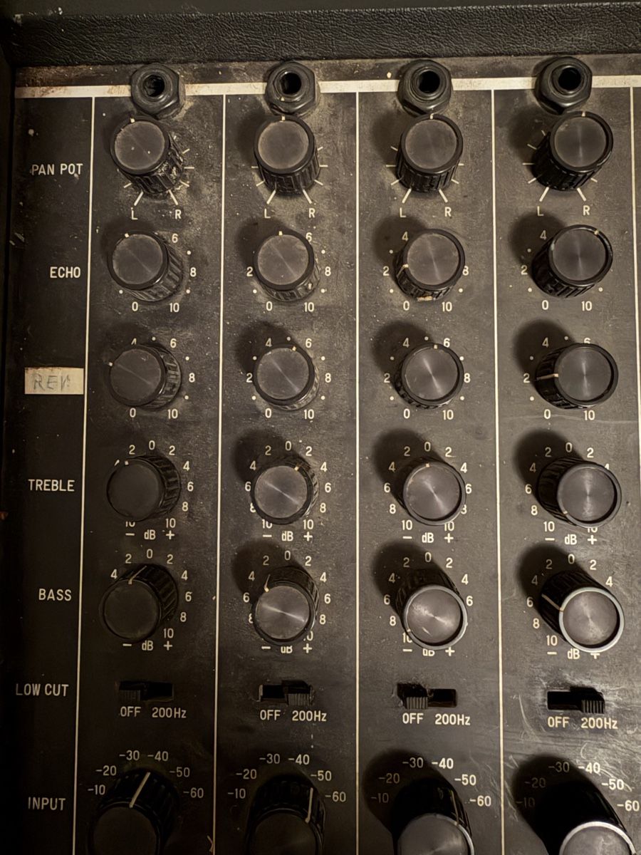 Console di mixaggio: Vintage Teisco MX 800 Mixer – Usato da Basel venduto da schaeryo 4