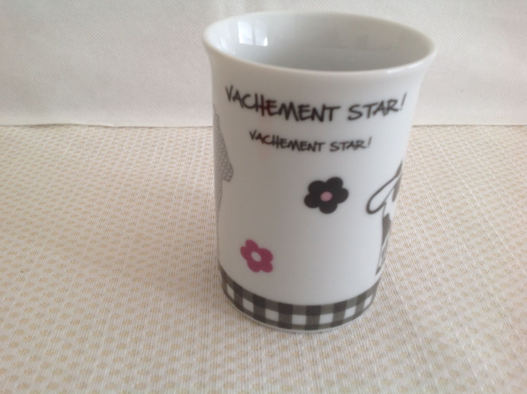 Tazze: D.F.T.E.homecollection - Tasse - Mug – Usato da Sion venduto da accroshoes 2