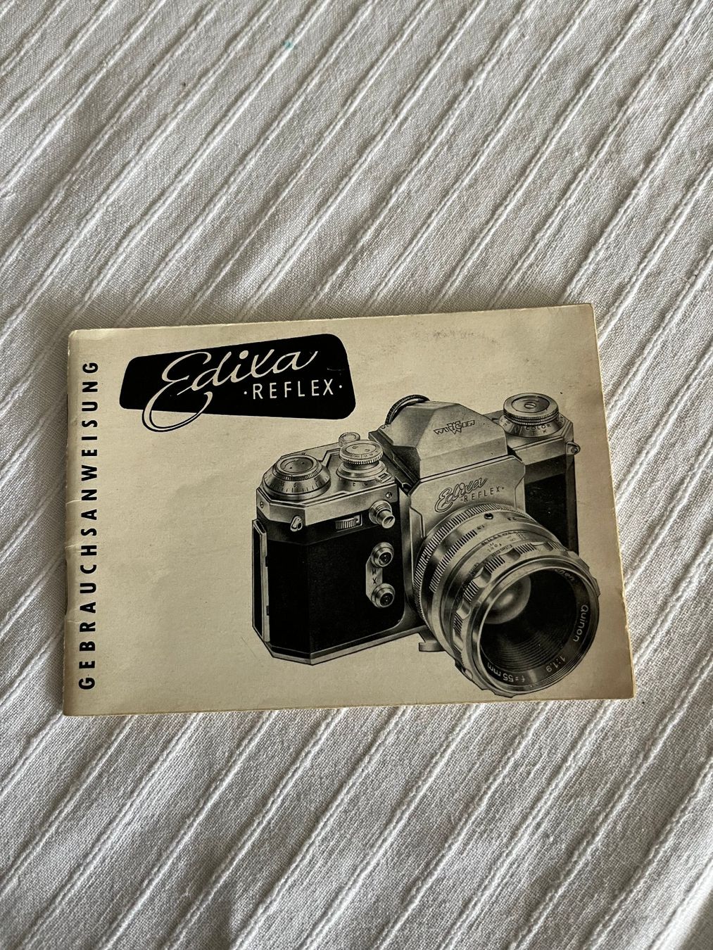 Edixa Fotocamera: Edixa Reflex D avec divers objectifs et nombreux accessoires – Usato da Petit-Lancy venduto da cor_9mzs 9