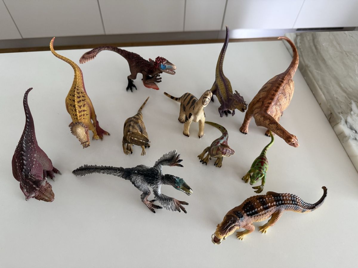 Schleich Giocattoli: 11 Schleich Dinos – Usato da Zürich venduto da Mothai