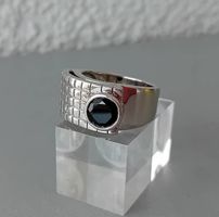 Ring mit Spinell in Silber
