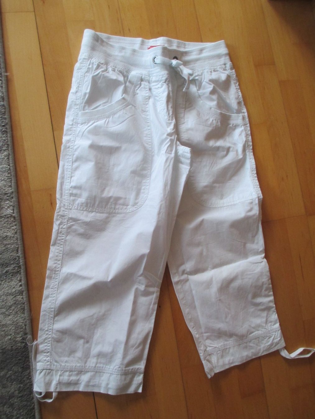 C&A Hosen: Sommerhose Gr S Womens – Gebraucht aus Landquart von Froneri 1