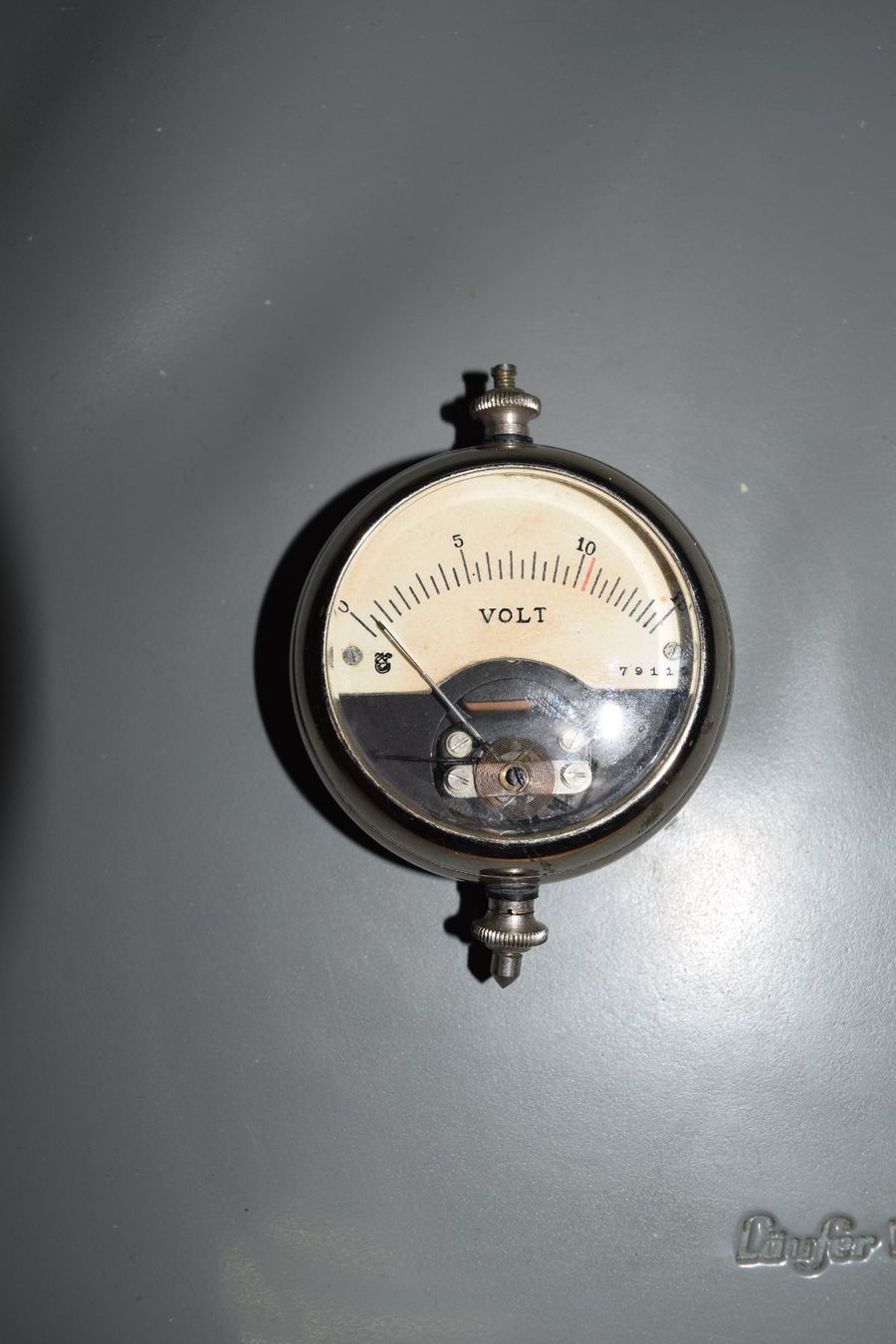 Messen: Historisches Voltmeter – Gebraucht aus Zizers von Osemziz 1