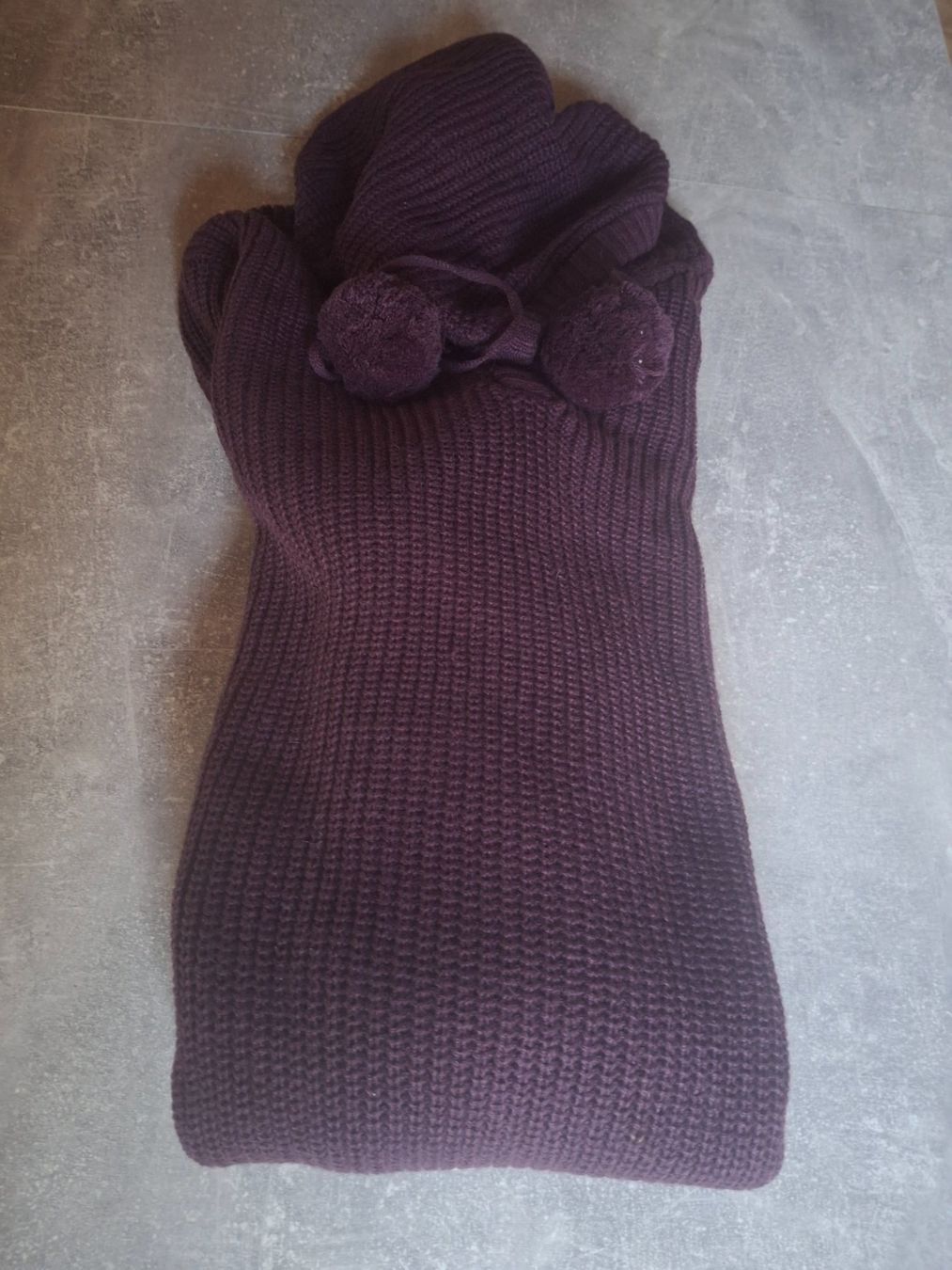 Vestiti: Robe pull avec capuchon col en V taille 40-42 marque BPC – Usato da Villiers venduto da san_jn5w 7