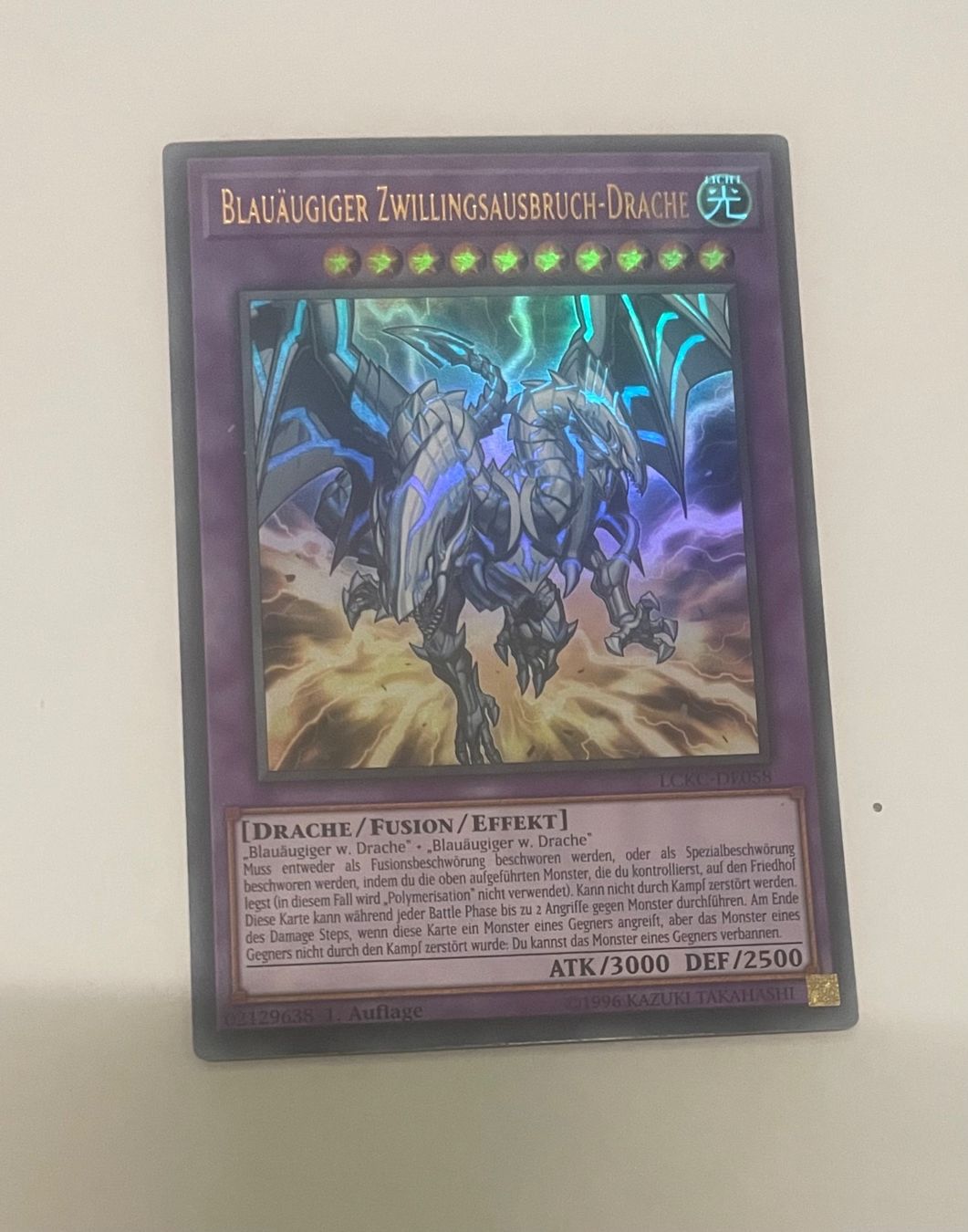 Yugioh Carte collezionabili: YuGiOh Blauäugiger Zwillingsausbruch-Drache – Nuovo (secondo la descrizione) da Altstätten SG venduto da ChangeMaker