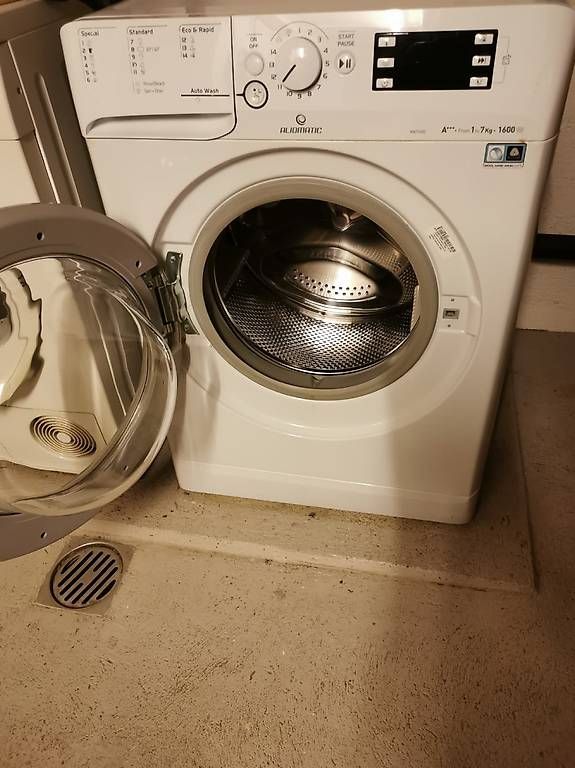 Lavatrici: Waschmaschine + Tumbler – Usato da Zürich venduto da orn_m8hw 3