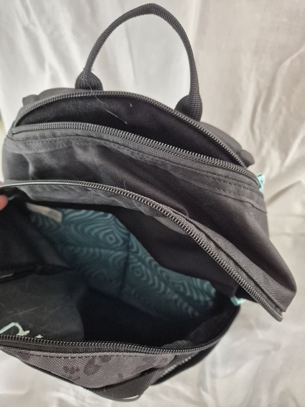 Dakine Zaini: Dakine Rucksack schwarz Leo Muster – Usato da Herzogenbuchsee venduto da herzchae 4