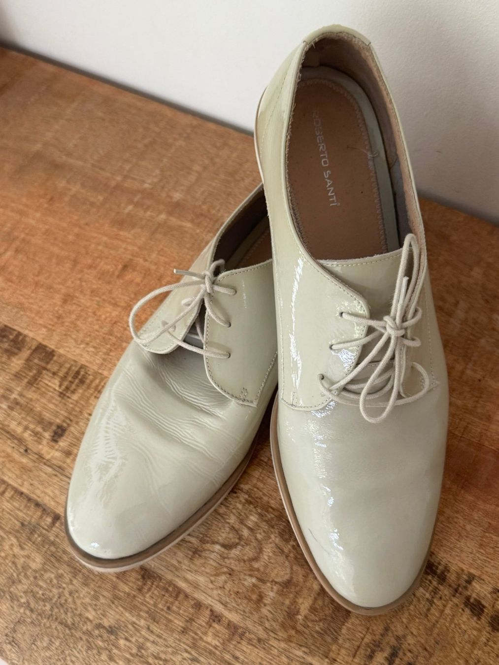 Roberto Santi Scarpe da donna: Roberto Santi Lackschuhe Grösse 42 – Usato da Uhwiesen venduto da mic_kd6g