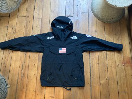 SUPREME x The North Face | Trans Antarctica Expedition Pullo