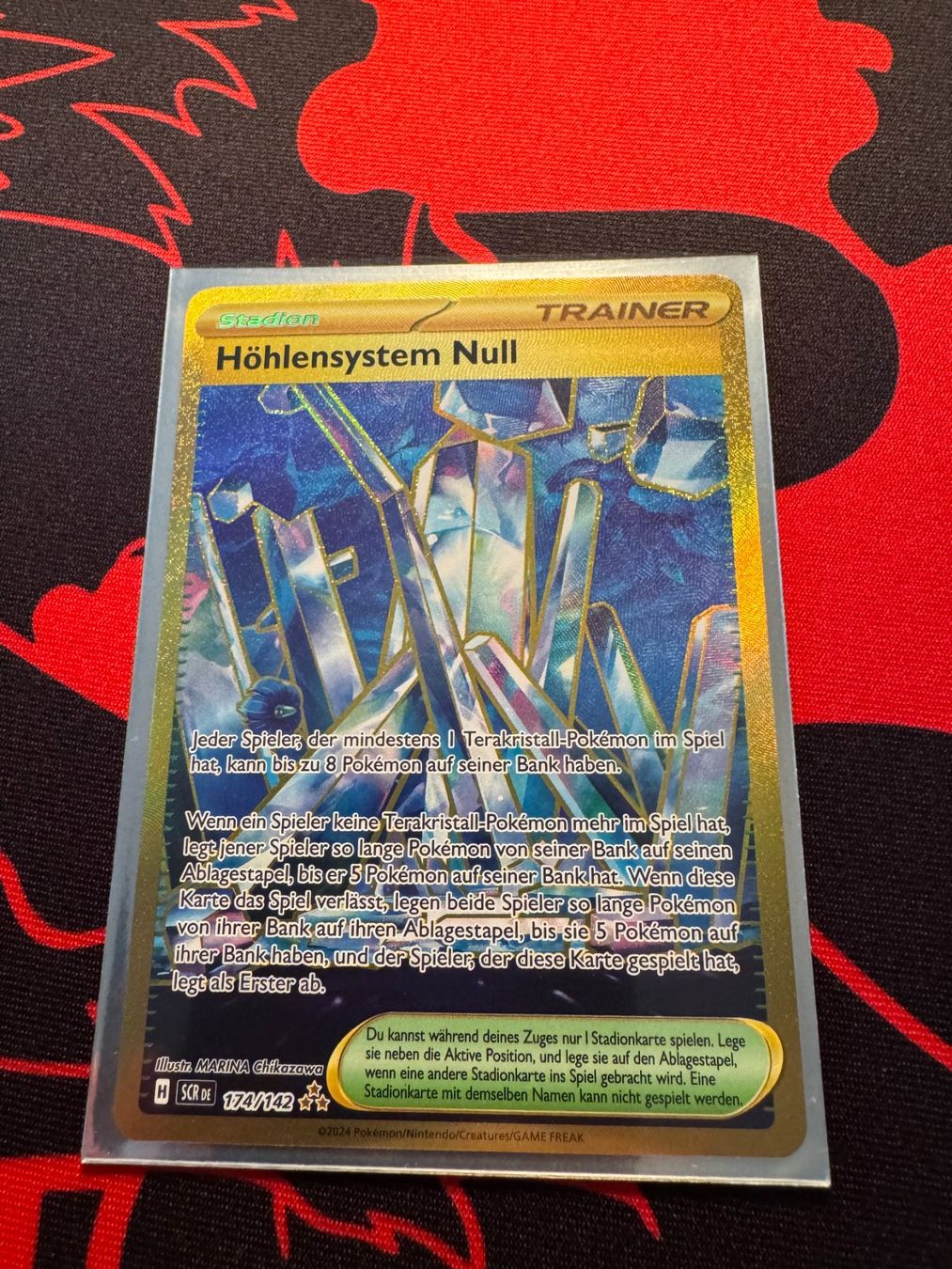 Pokémon Cartes à collectionner: Höhlensystem Null (SCR 174) - Stellarkrone – Neuf (Voir description) à Bülach par Pfrenzel