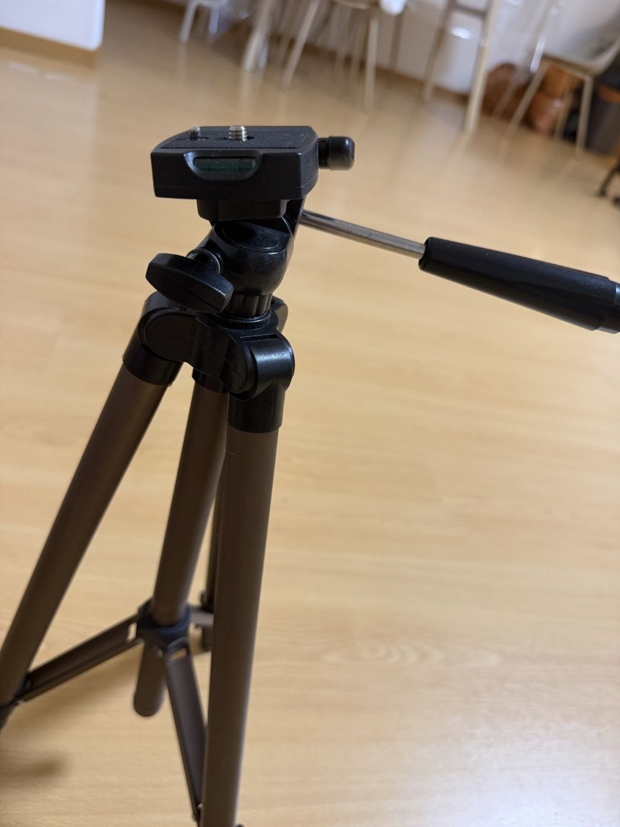 Hama Treppiedi & Teste: Kamera Stativ Hama – Usato da Visp venduto da amwegsvenja
