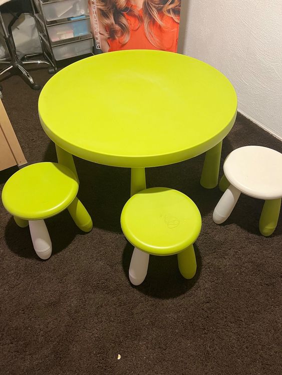 Kinder tisch mit stühlen ( spielzimmer) Kaufen auf Ricardo
