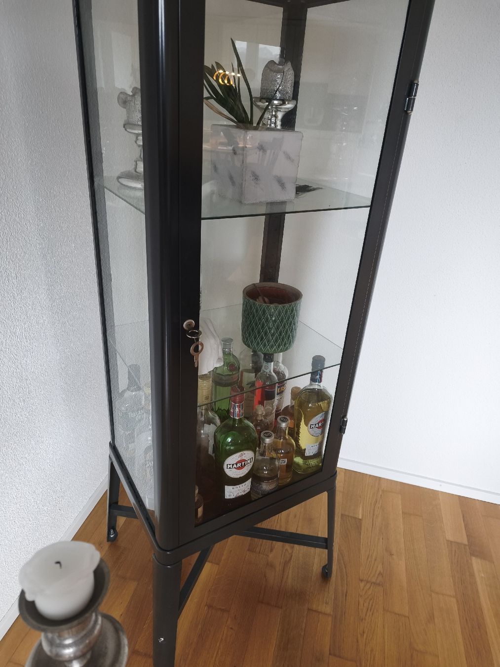 Ikea Vetrine: Fabrikör Vitrine – Usato da Luzern venduto da Schneuger1 2
