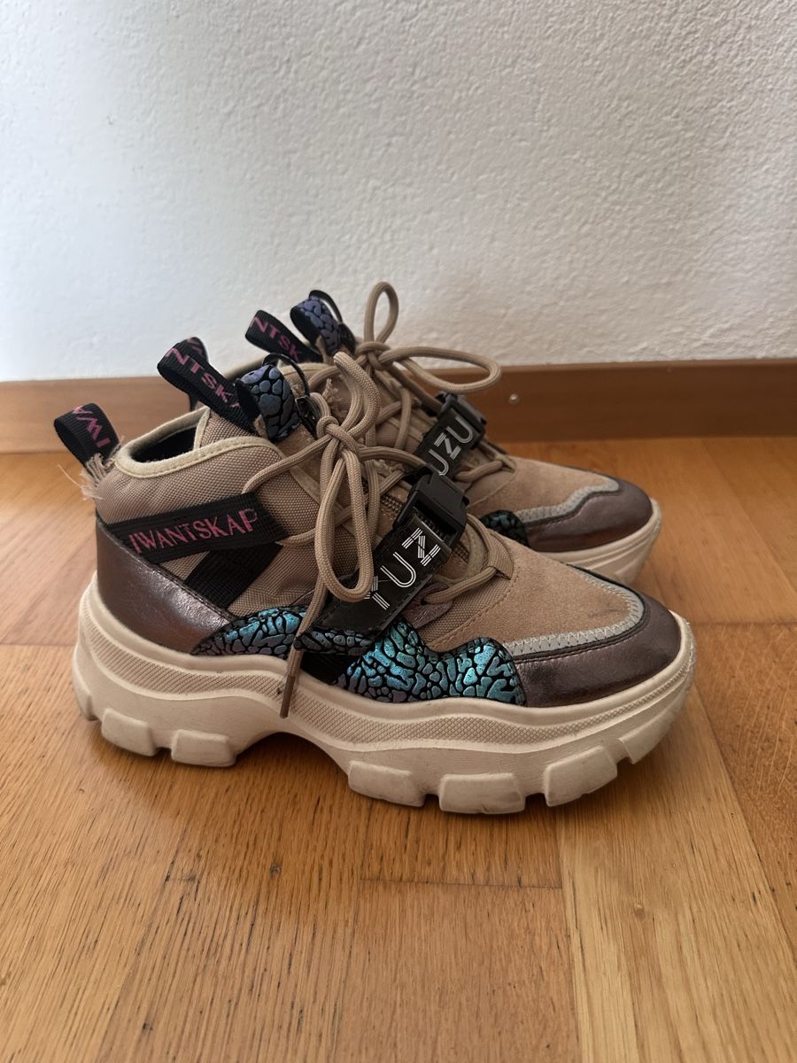 Scarpe da donna: Coole YUZU Sneaker Gr. 38 - Ein echter Hingucker! – Usato da Bürglen TG venduto da Sunny005 1