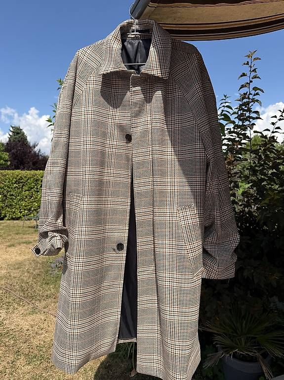 Manteaux: Manteau Zara  – D'occasion à Mont-sur-Lausanne par rom_2hp2