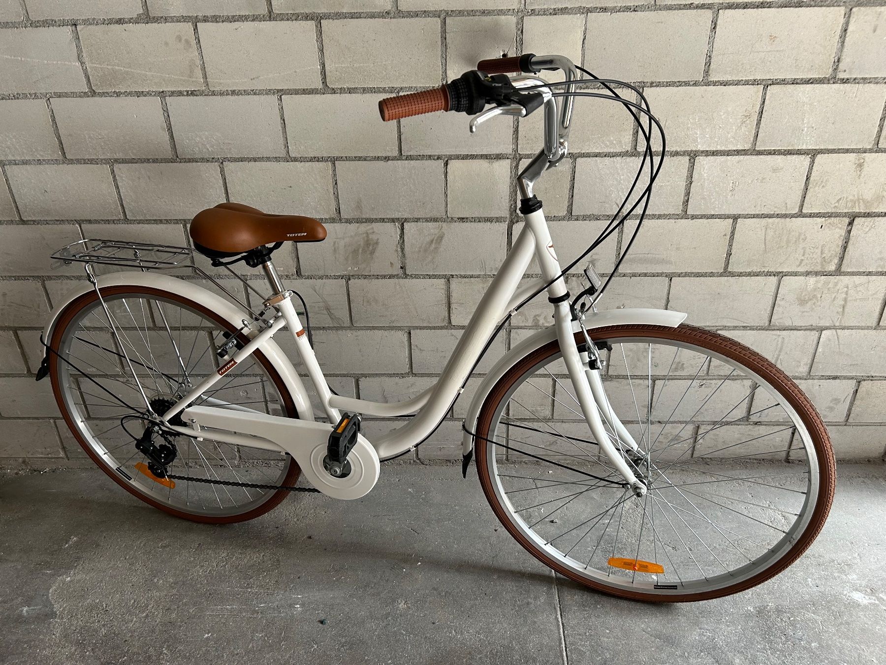 Totem Biciclette: Damen velo – Usato da Bern venduto da Jefkaj