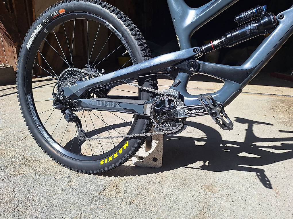 Velos: YT Capra CF 2018 – Gebraucht aus Malters von Mondesi 1