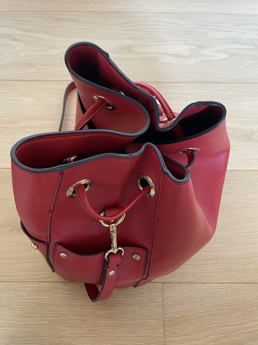 Zara Borse da donna: Secchiello Zara (ottimo stato) – Usato da Lugaggia venduto da smy_d269 2