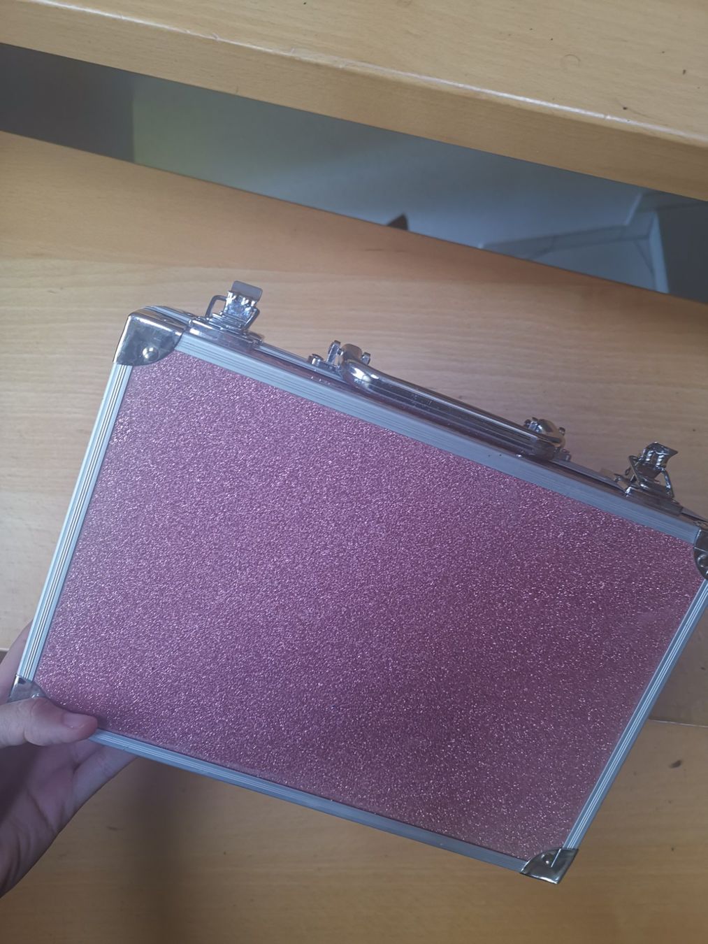 Lampenschirme: Malle idéal pour le rangement – Gebraucht aus La Corbaz von Emma22cj
