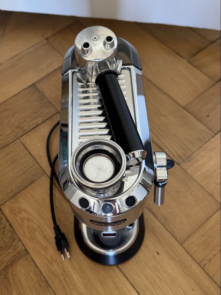 De'Longhi Macchine per caffè & Macchine per espresso: Kaffeemaschine De’Longhi Dedica – Usato da Bern venduto da Moogli71 3