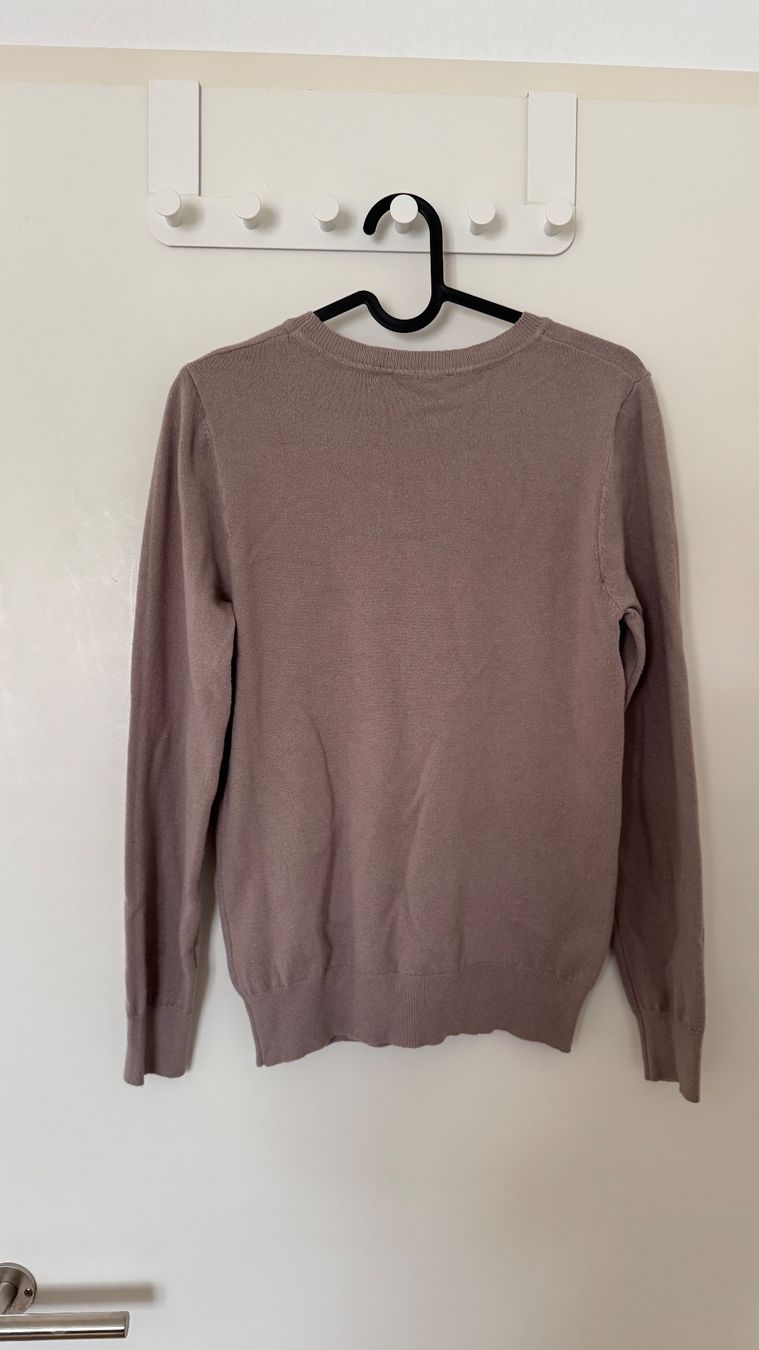 Maglioni & Felpe: Feiner Strickpullover, Grösse M – Usato da Luzern venduto da Ecila007 1