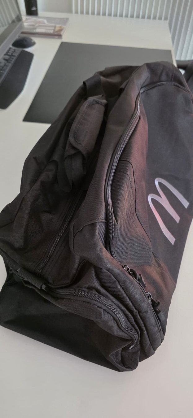 Borse: Original McDonald's Reisetasche / Crew Bag – Nuovo (secondo la descrizione) da Biel/Bienne venduto da Popoff1 1