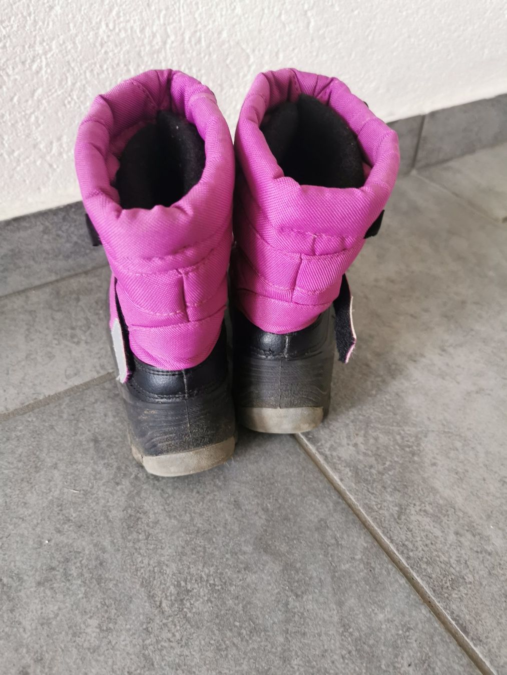 Scarpe per ragazze: Warme Kinderschuhe Gr. 30 – Usato da Herzogenbuchsee venduto da knisteri 1