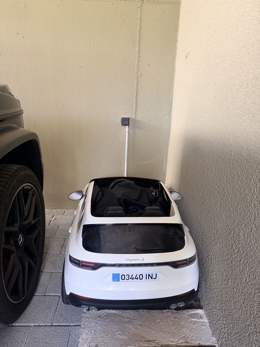 Fahrzeuge für Kinder: Elektro Kinderauto Porsche Cayenne – Gebraucht aus Meilen von ana_nln9 3
