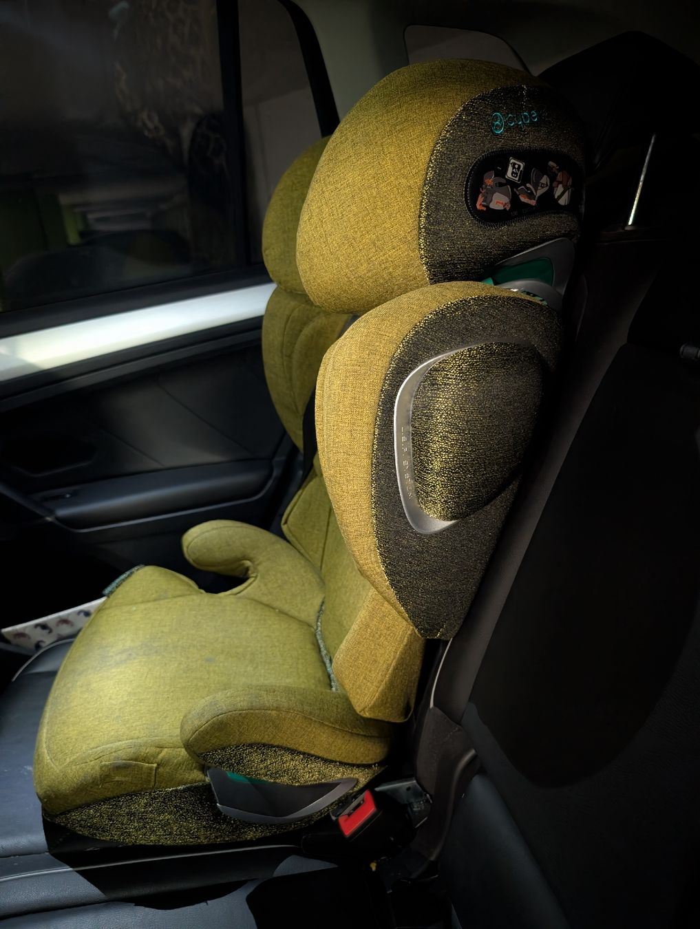 Cybex Seggiolini per auto: Cybex Solution Z-Fix Kindersitz Olivgrün – Usato da Winterthur venduto da Uemit 2