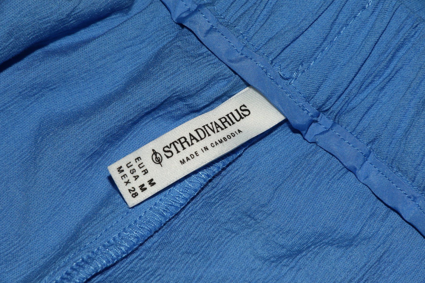 Pantaloni: Mega stylische leichte Hose Gr.M – Nuovo (secondo la descrizione) da Oberwil-Lieli venduto da Svetlana28 8