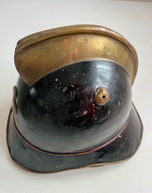 Pompieri: Feuerwehrhelm, Schweiz, antik – Usato da Kriens venduto da heleneb02 2