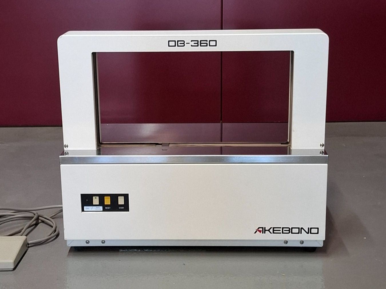 Tutte le macchine: Banderoleuse Professionnel Humboldt OB360 – Usato da Villars-Ste-Croix venduto da pau_8fls
