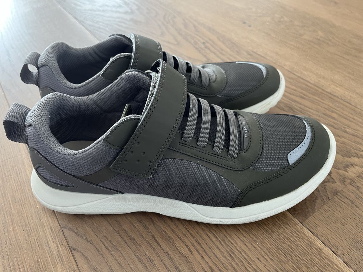 Superfit Scarpe per ragazzi: Superfit Schuhe Grösse 42 – Usato da Küttigen venduto da csei 2