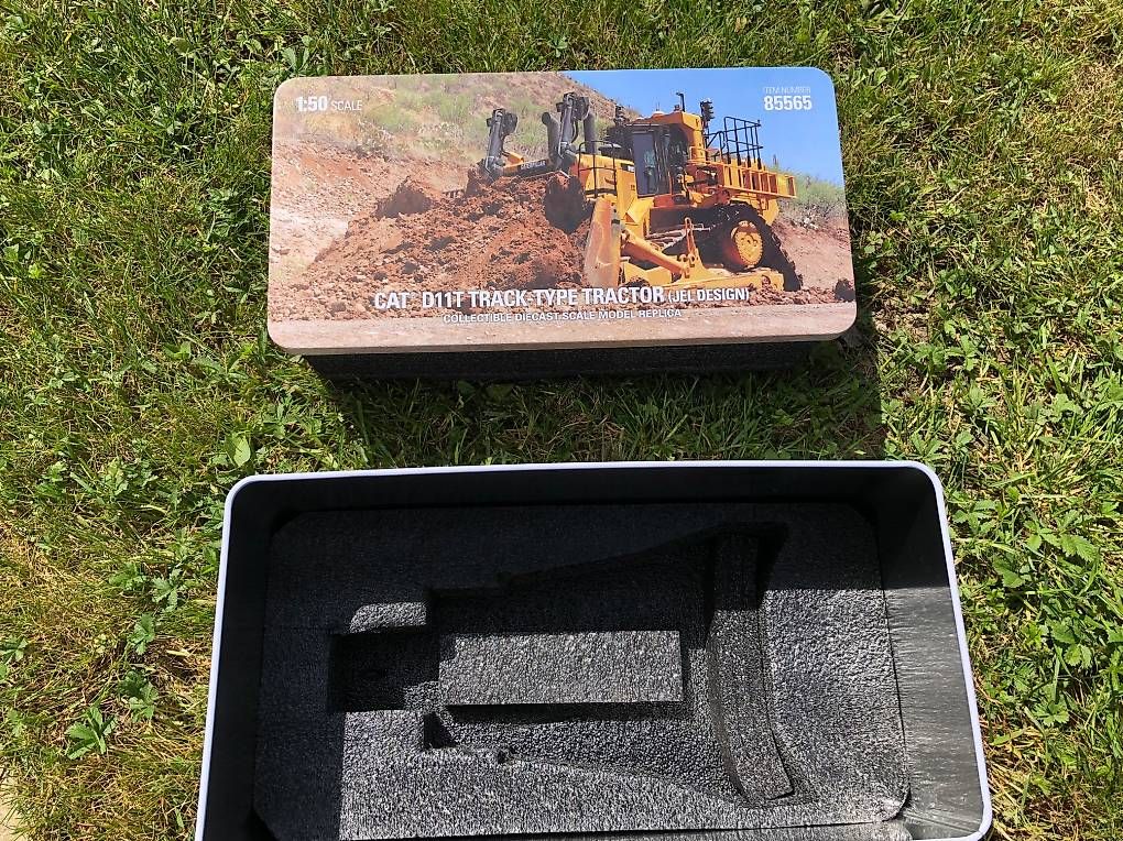 Escavatori: Leerschachtel Cat D 11 – Usato da Subingen venduto da baggertoy 2