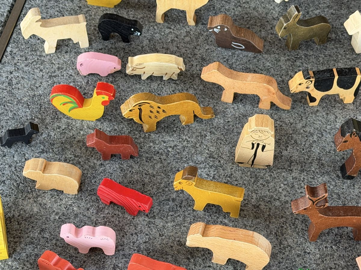 Giocattoli: Diverse Holz Tiere Bauernhof Usw – Usato da Deitingen venduto da Himhip 3