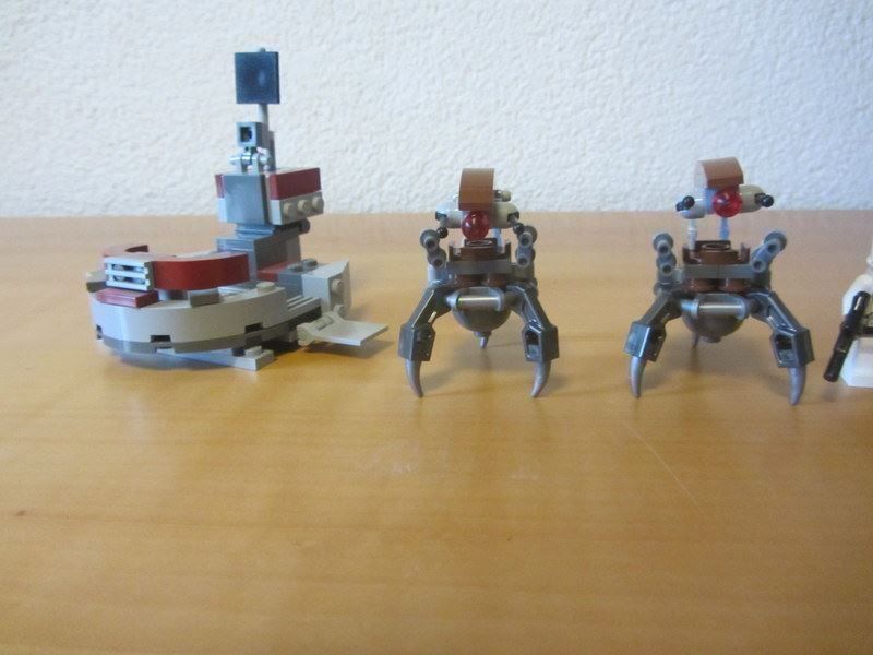 Lego Kit di costruzioni: LEGO Star Wars  75000 " Clone Trooper vs.  Droidekas " – Usato da Kreuzlingen venduto da Han-Solo-68 4