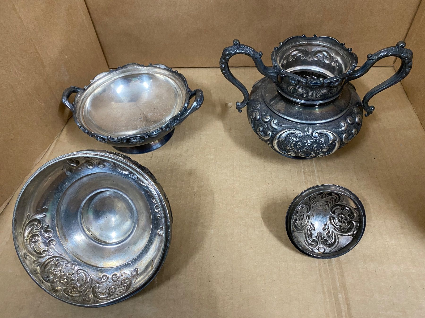 Casseroles: Antike, versilberte Gefässe – D'occasion à Eschlikon TG par ArtRec 3