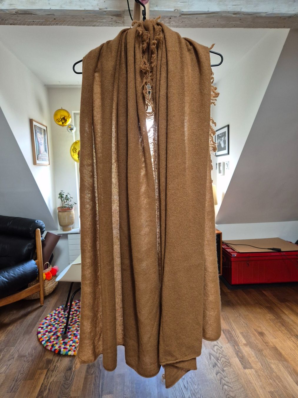 Foulard & Sciarpe: Light brown cashmere scarf – Usato da Zürich venduto da monadiederich 1