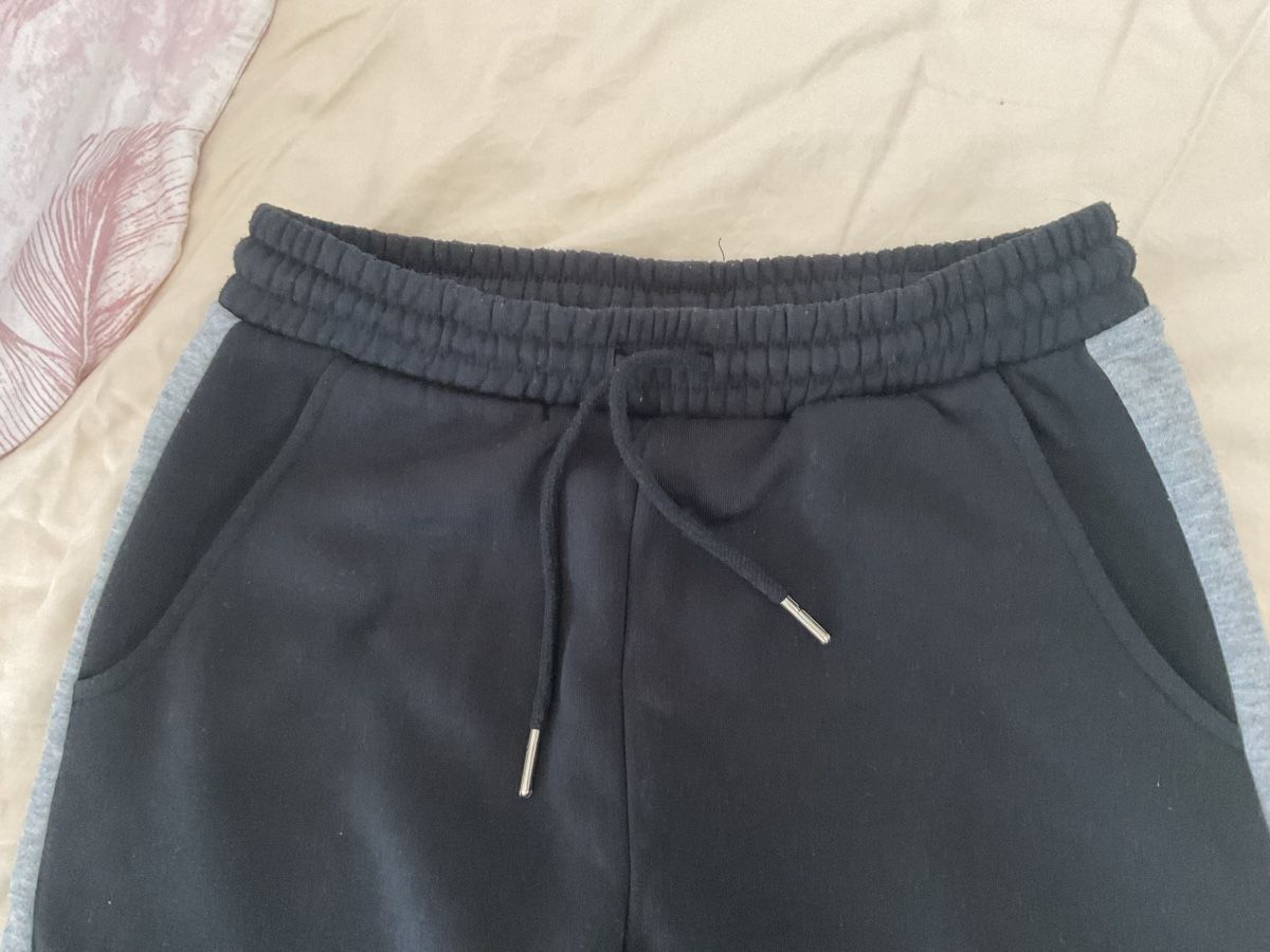 Lotti di vestiti: Chicorée Trainerhose/Jogginghose  – Usato da Ottenbach venduto da aks_wyt2 1