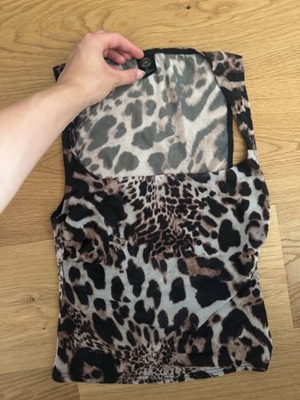 Damen Top Leopardenmuster Grösse  S guter Zustand