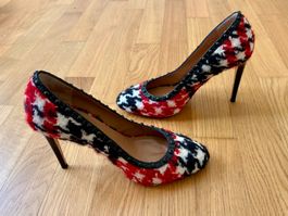 Elegante Pura Lopez Pumps schwarz-rot-weiss aus Boucle