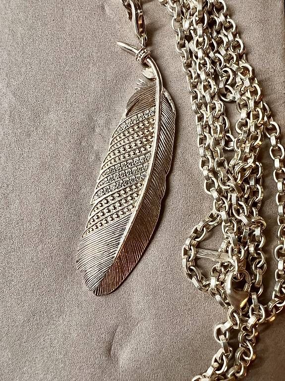 Thomas Sabo Catenine: Thomas Sabo Halskette mit Federanhänger – Usato da St. Niklausen LU venduto da Mimmi86 2