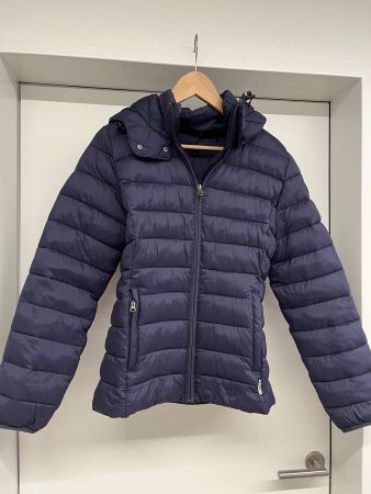 Daunenjacke (Gebraucht) in Küsnacht ZH für CHF 19 – mit Lieferung