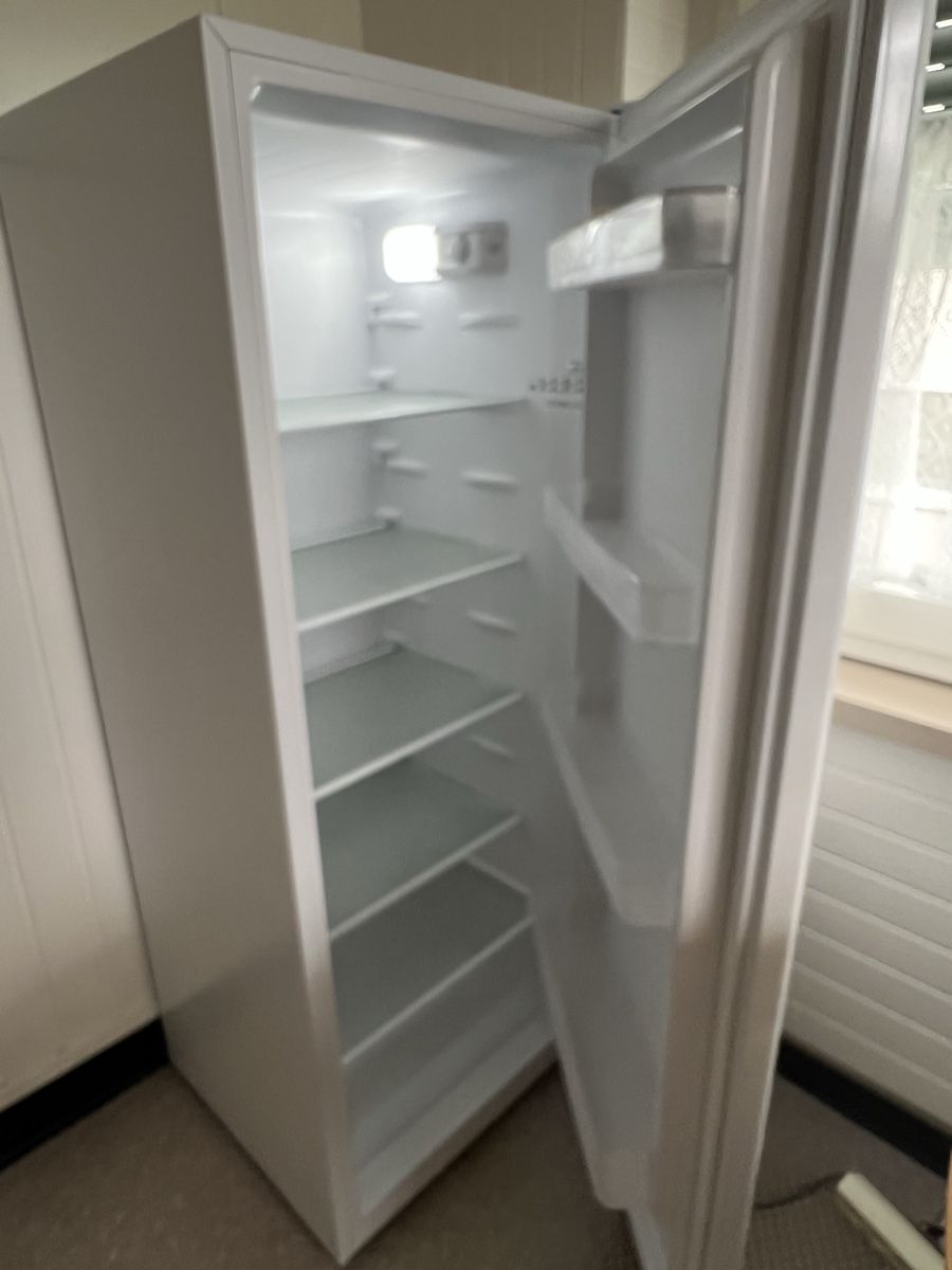 Réfrigérateurs: Kühlschrank Candy – Neuf (Voir description) à Malters par sab_zdz6