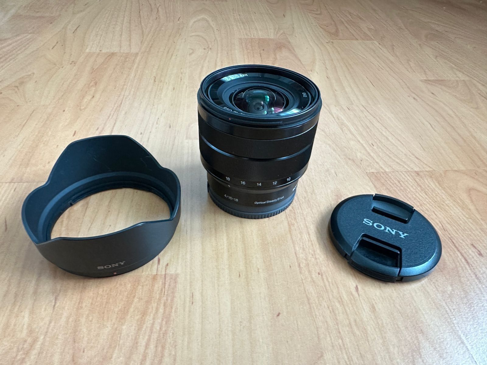 Sony Obiettivi: Objektiv Sony E 10-18 4 OSS – Usato da Nendeln venduto da Zopfie_