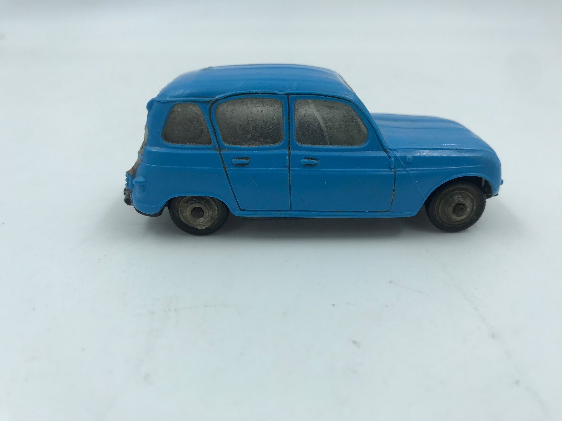 Renault Modellautos: Renault 4l NOREV 1/43 année 1960 – Gebraucht aus Genève von Eric1823 5
