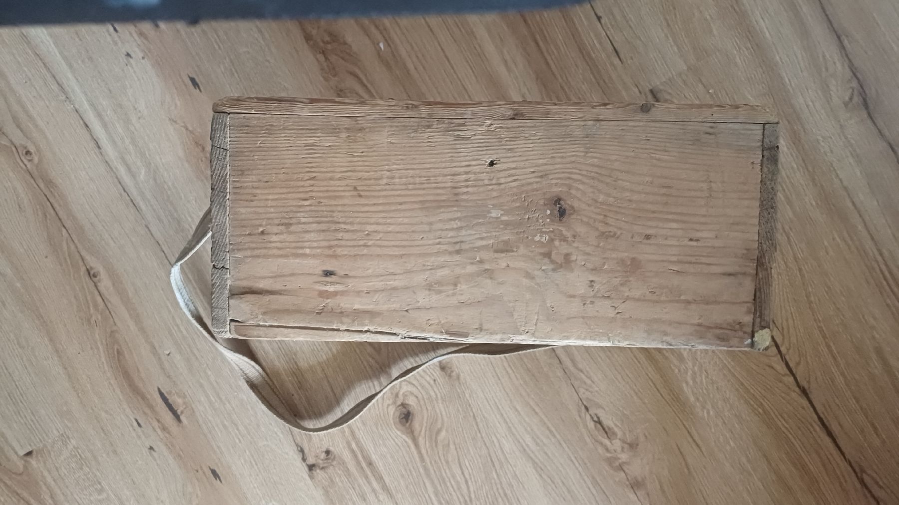 Casse di trasporto: Antike Werkzeug Kiste  – Usato da Flawil venduto da Pinkmalibu 6