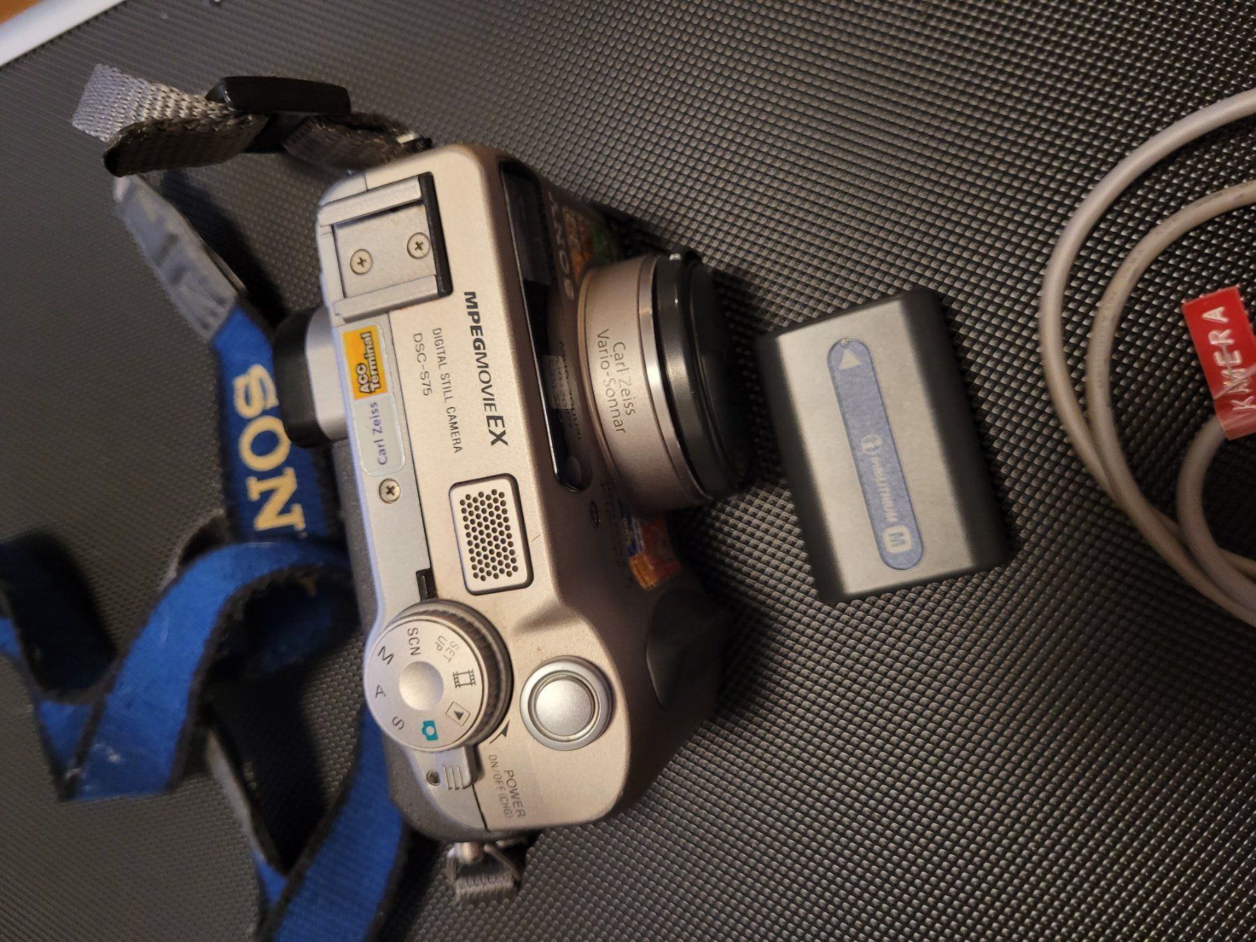 Sony Appareil photo: Sony Cyper Shot 3.3 Megapixel – D'occasion à Sevelen par ste_ph9z 6